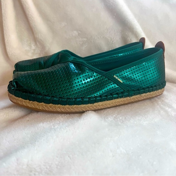 TOMS Petra Emerald Matte Iridescent Espedrille Slip On Water Shoes Sz 6.5 - Picture 6 of 12